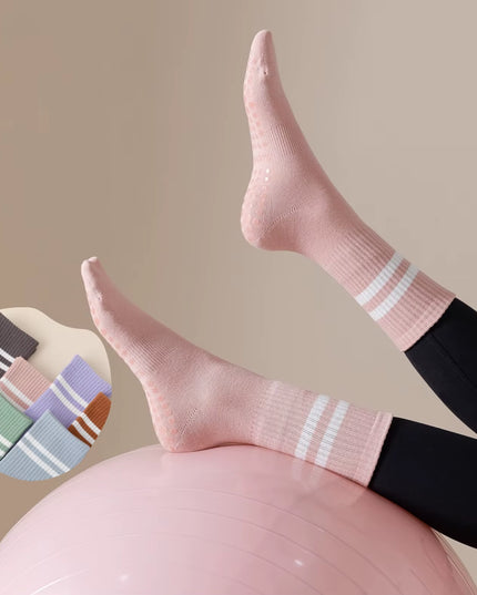 3 Pairs Mid-Tube Women Yoga Socks Cotton Professional Non-Slip Silicone Fitness Socks Floor Socks Dance Pilates Sports Socks