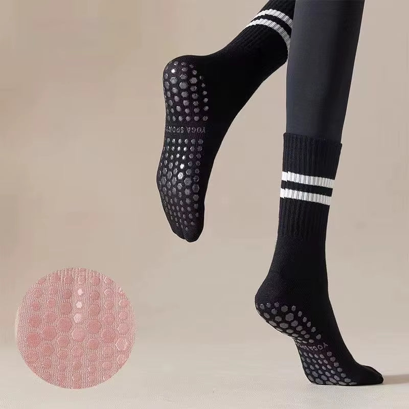3 Pairs Mid-Tube Women Yoga Socks Cotton Professional Non-Slip Silicone Fitness Socks Floor Socks Dance Pilates Sports Socks