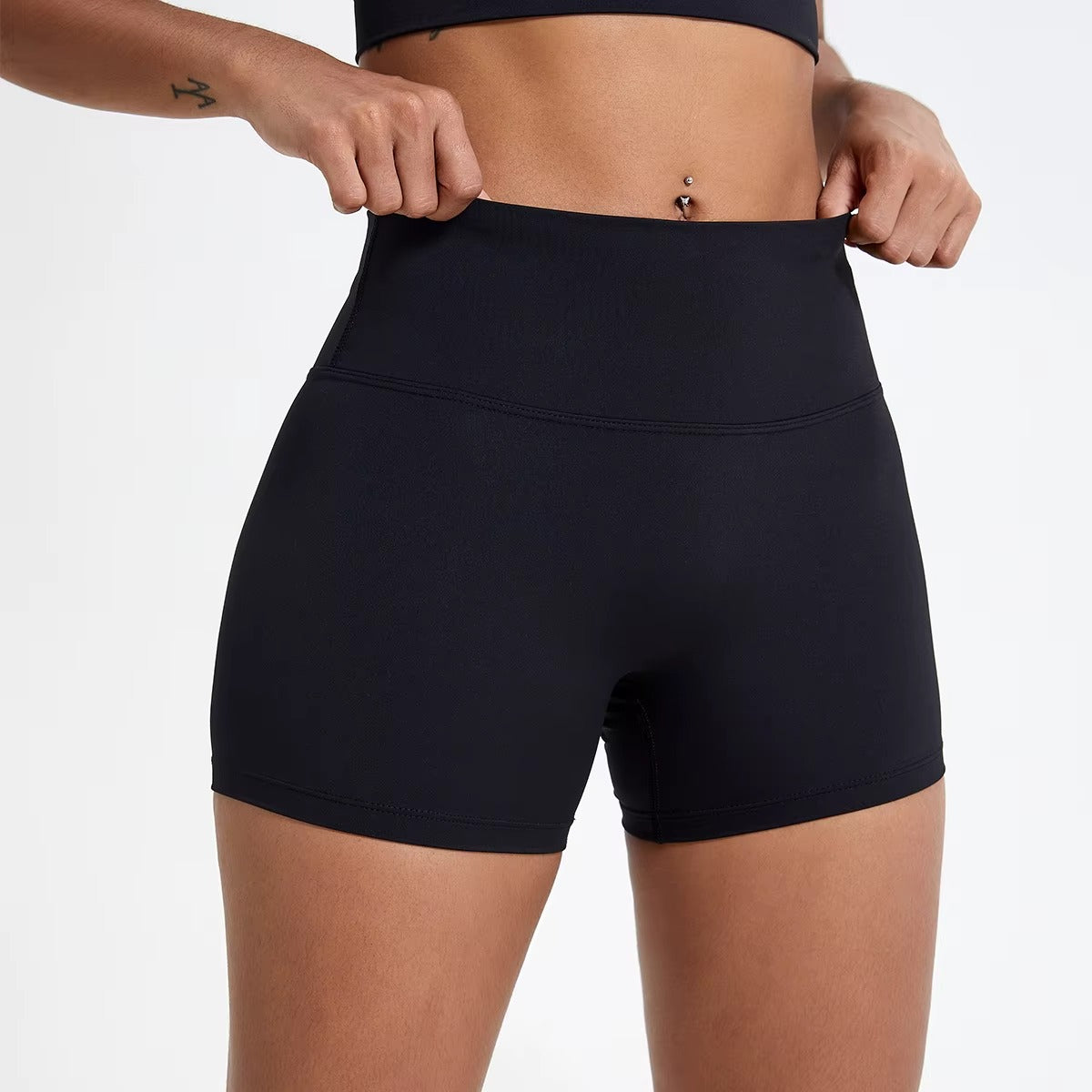 SunLuxe Shorts - Svart