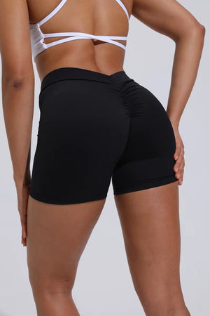 Essence V-Back Shorts - Svart