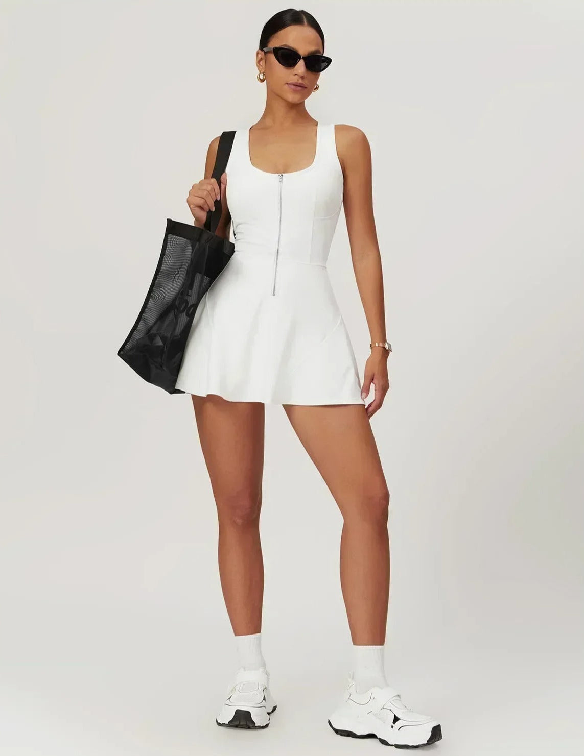 Serve Zip Dress - Vit